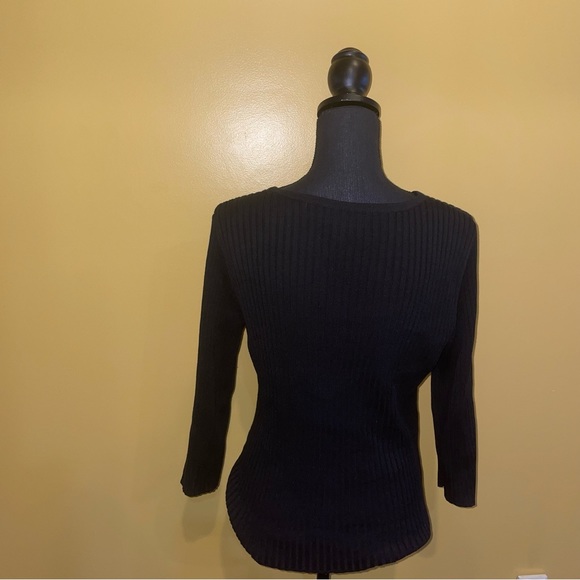 R.Q.T Sweater - Picture 3 of 3